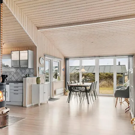 Tatil Evi Lovely In With Kitchen *